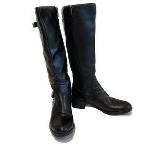 Franco Sarto JESPA boots in black Vegan leather Size 5.5